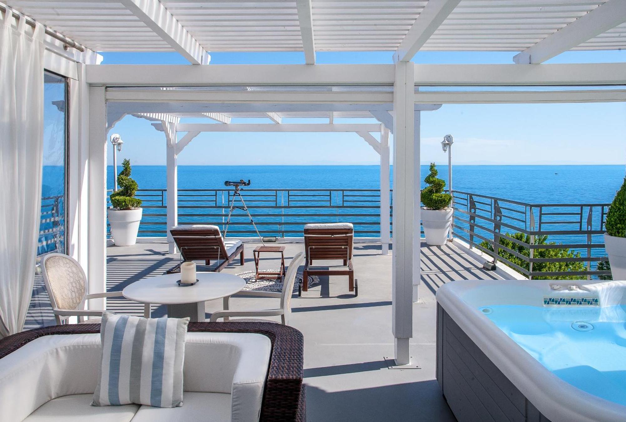 Panorama Suites & Spa - Adults Only Stómion 客房 照片
