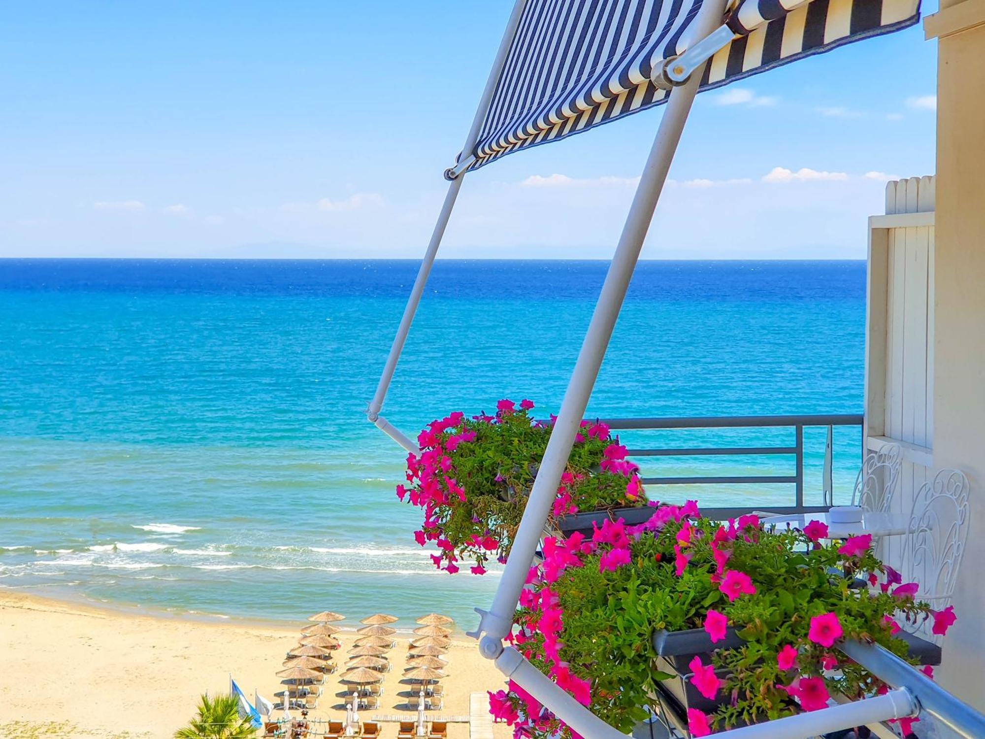 Panorama Suites & Spa - Adults Only Stómion 客房 照片
