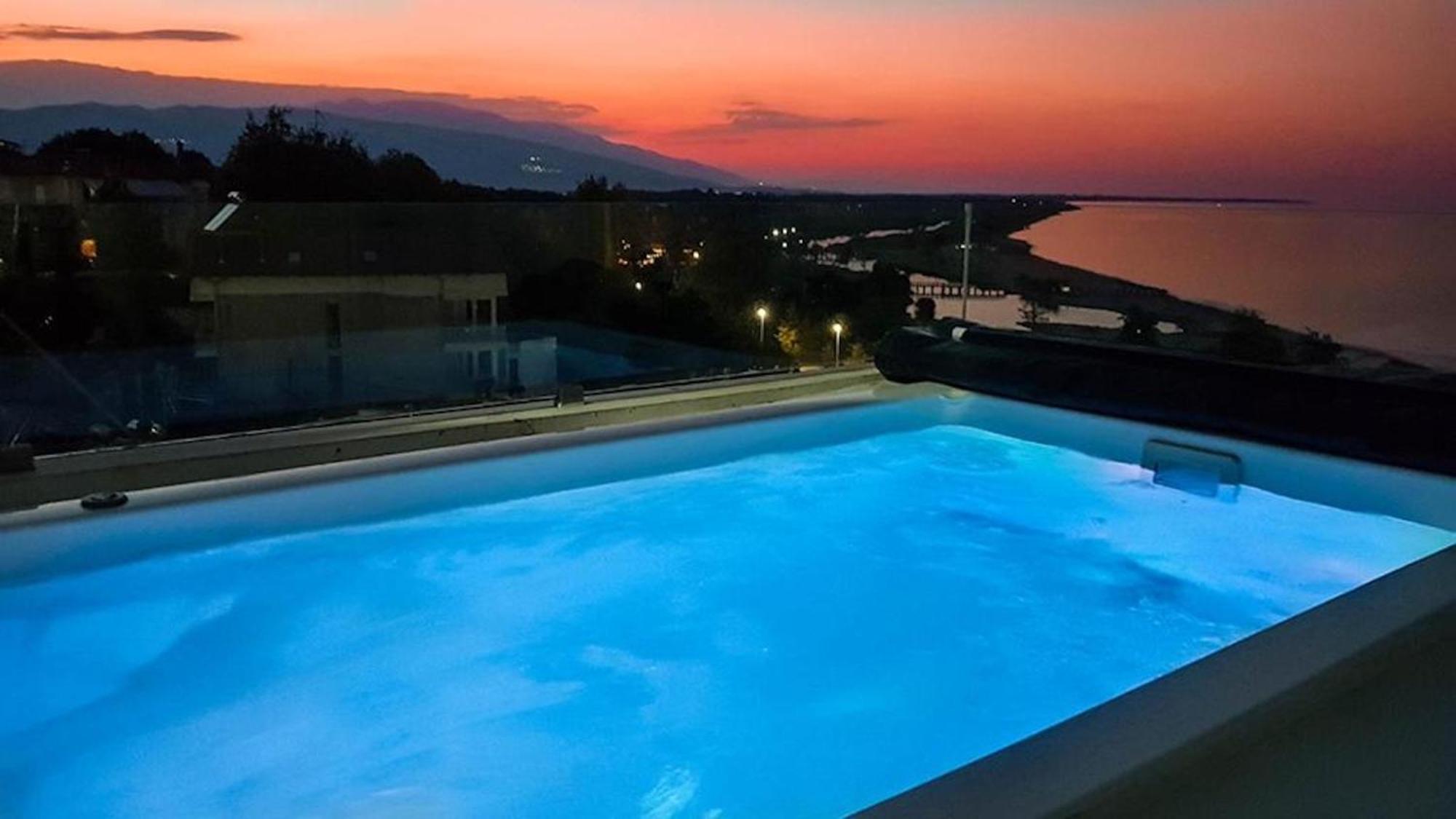 Panorama Suites & Spa - Adults Only Stómion 客房 照片
